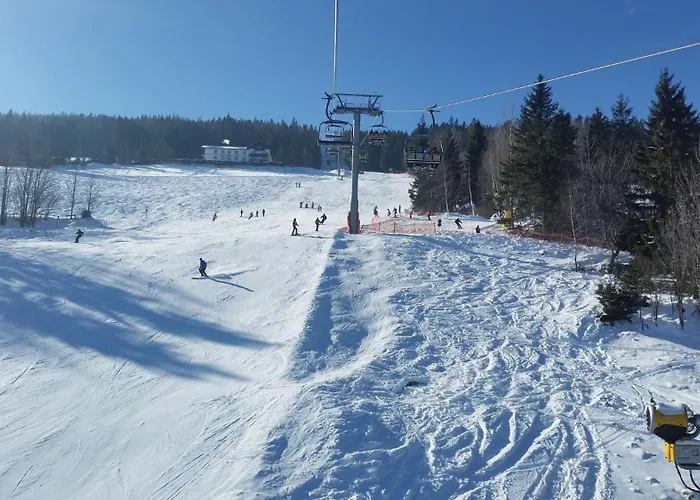 Luef * Moenichkirchen